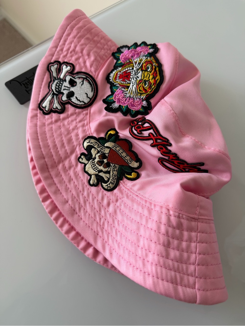 Ed Hardy Pink Embroidered patches Bucket Hat